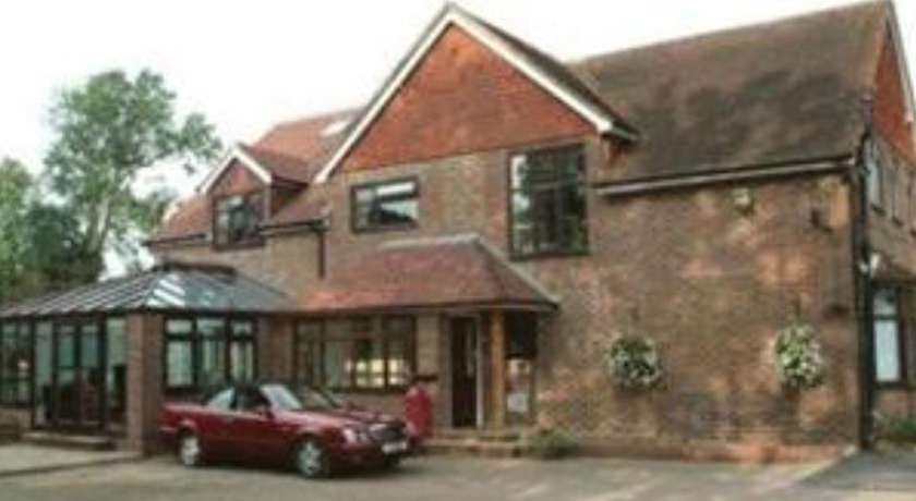 Gatwick House Guest House