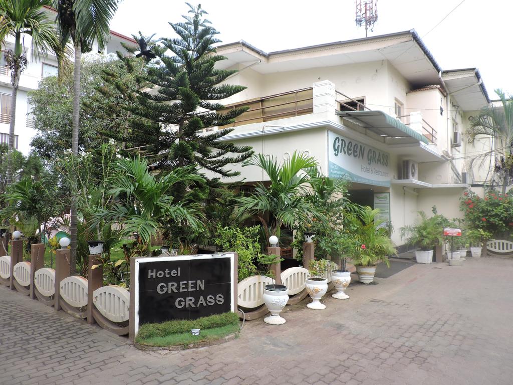 Green Grass Hotel & Restaurant